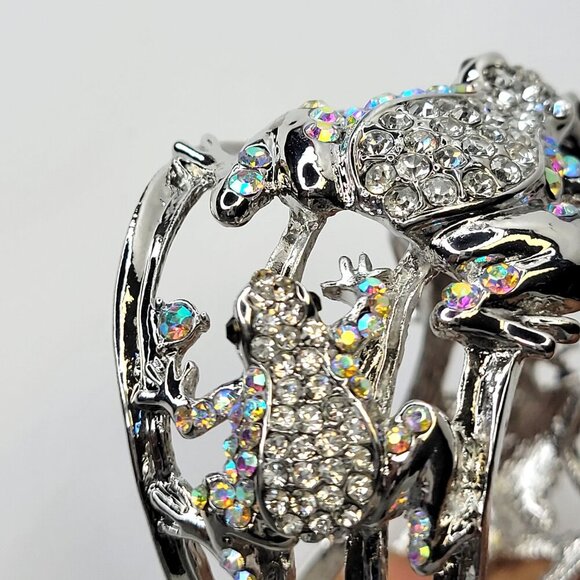 Silver Rhinestone Frog Lovers Cuff Bracelet - Picture 13 of 16